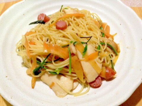 山菜でパスタ